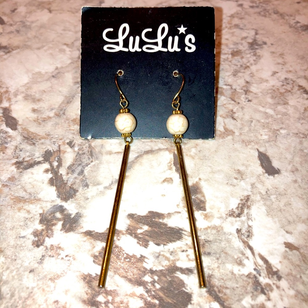 Lulu’s Earrings. Gold Tone Drop Earrings with Cream Colored Bead